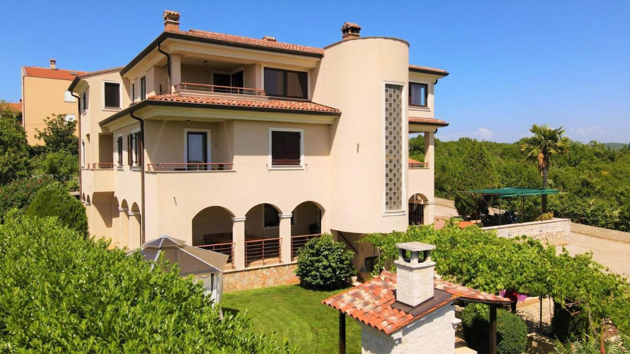 Apartments Fantazija Rovinj Exterior photo